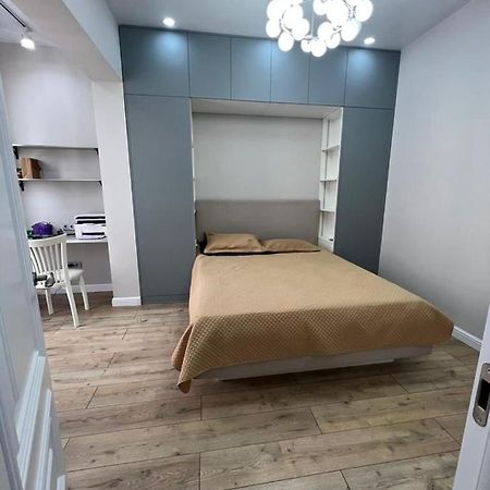 Business Apartment อัลมาตี ภายนอก รูปภาพ