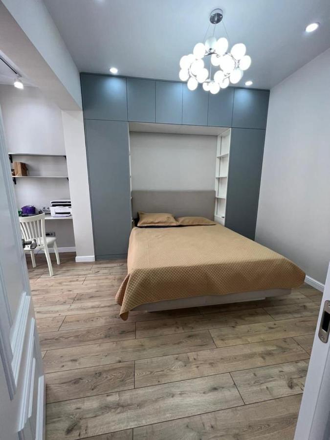 Business Apartment อัลมาตี ภายนอก รูปภาพ